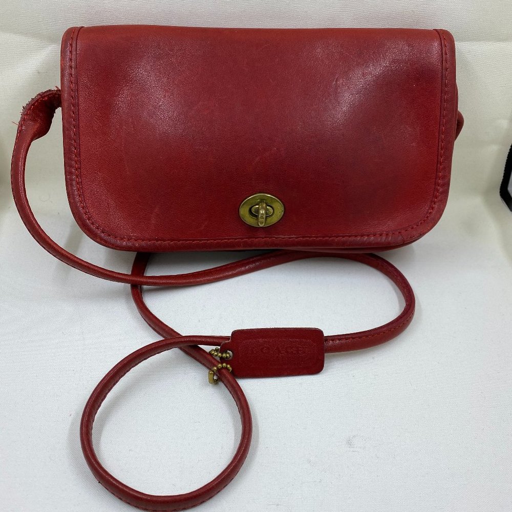 COACH Vintage Dinky Red Crossbody Bag.